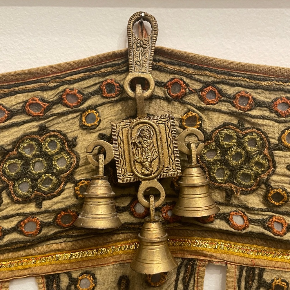 brass bells - Picture 2 of 4
